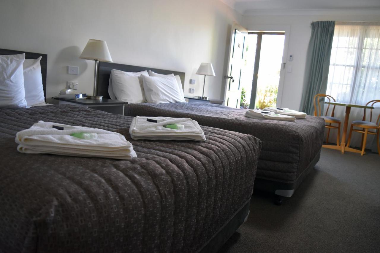 Ten Dollar Town Motel Gulgong Dış mekan fotoğraf