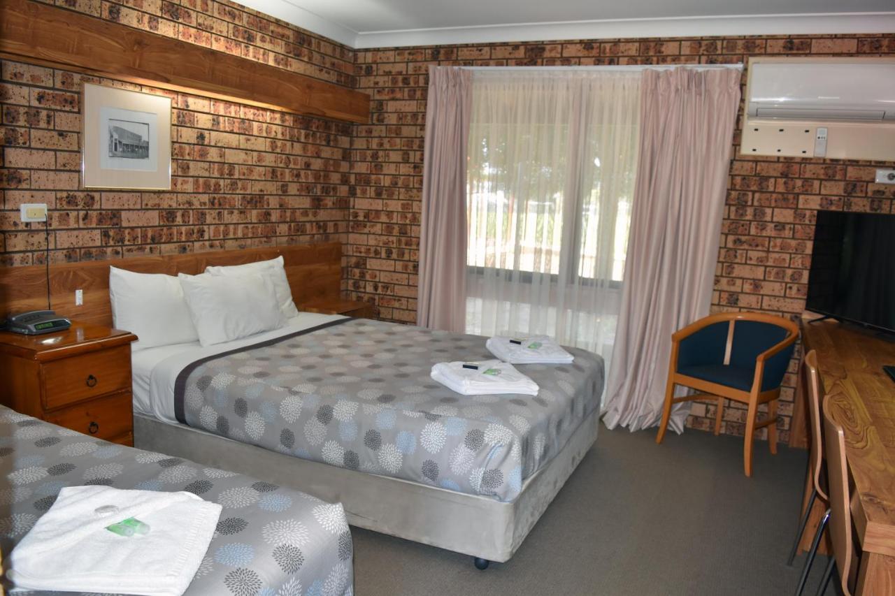 Ten Dollar Town Motel Gulgong Dış mekan fotoğraf