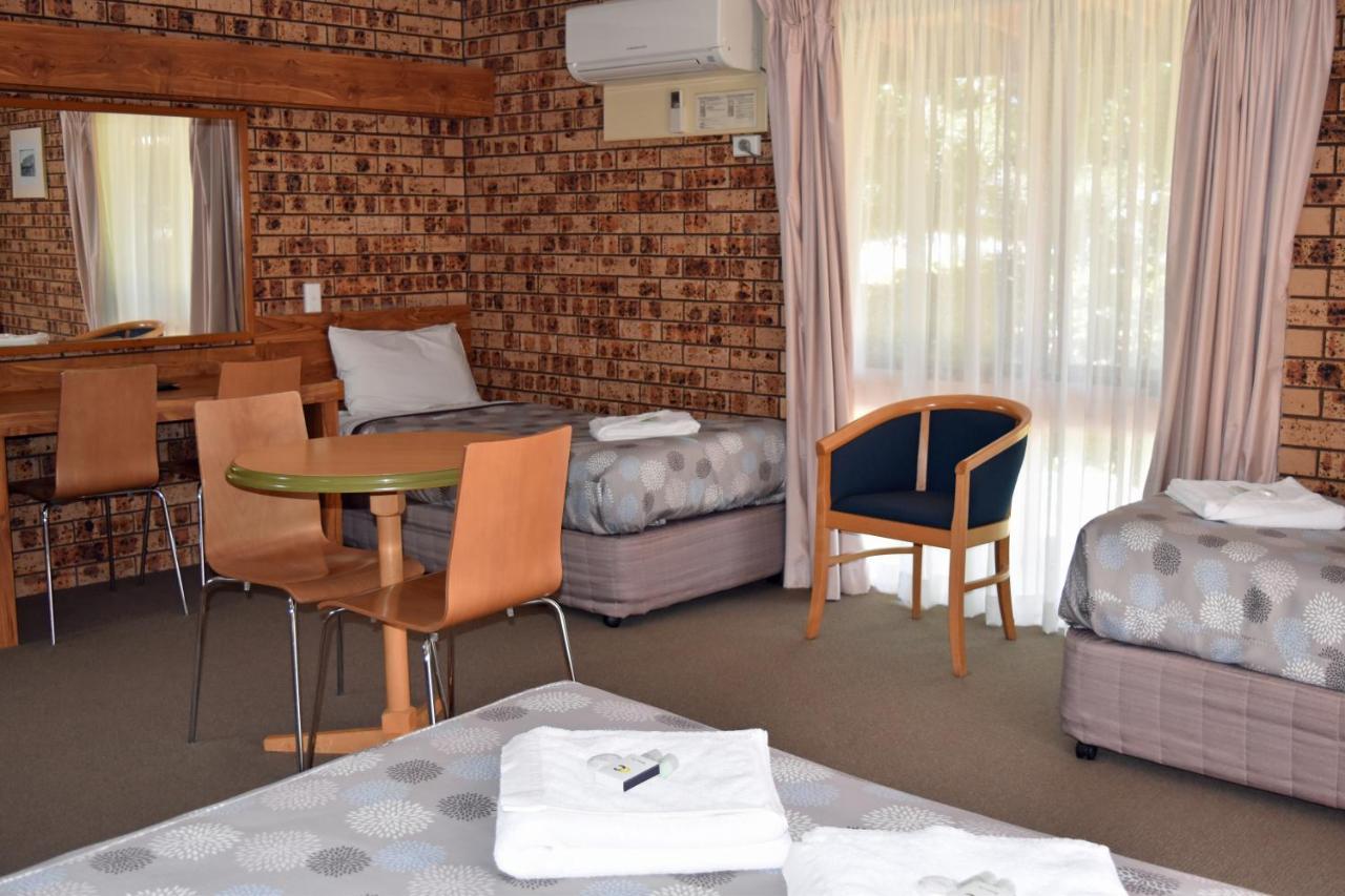 Ten Dollar Town Motel Gulgong Dış mekan fotoğraf