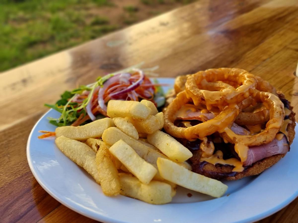 Ten Dollar Town Motel Gulgong Dış mekan fotoğraf