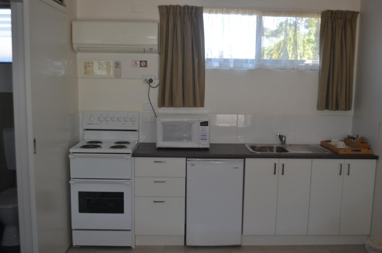 Ten Dollar Town Motel Gulgong Dış mekan fotoğraf